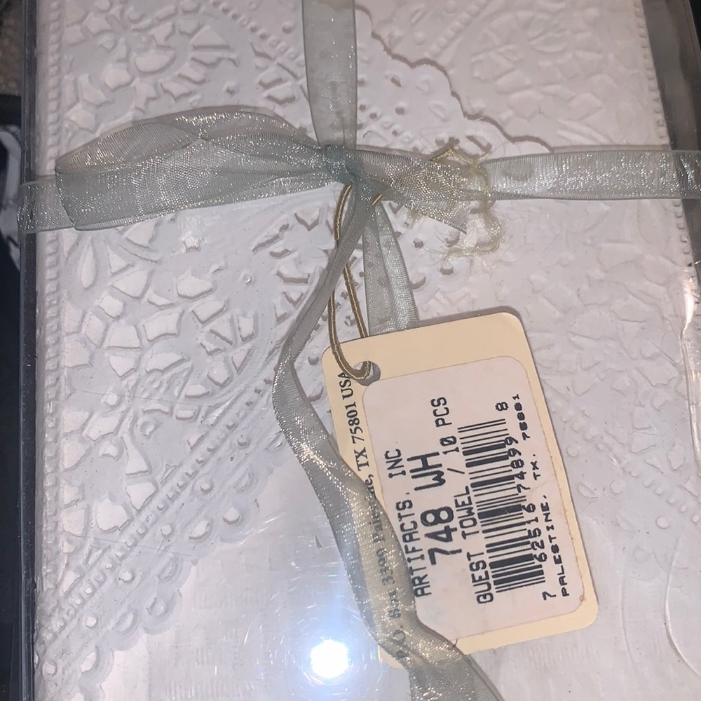TEXAS BEAUTIES!! Doily style Guest Towels. Cute stocking stuffer!